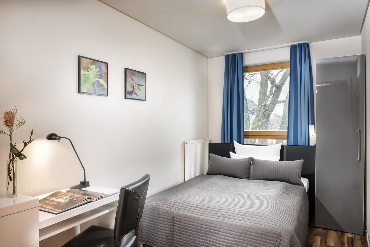 Hotel Ambassador-Berlin Gruenau Екстер'єр фото